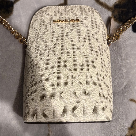 Michael Kors Beige and Brown Crossbody Bag - Picture 3 of 14